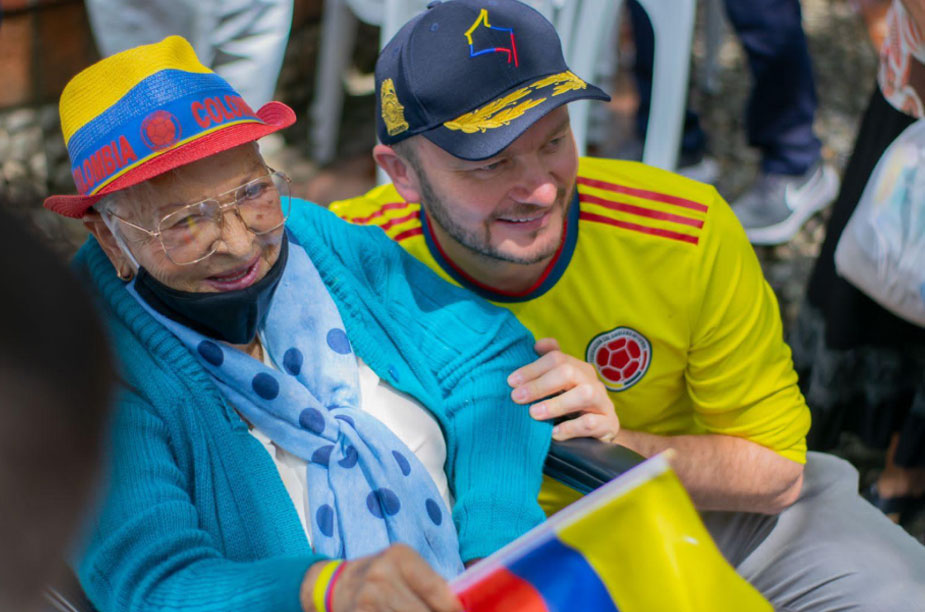 Senador Santi Montoya